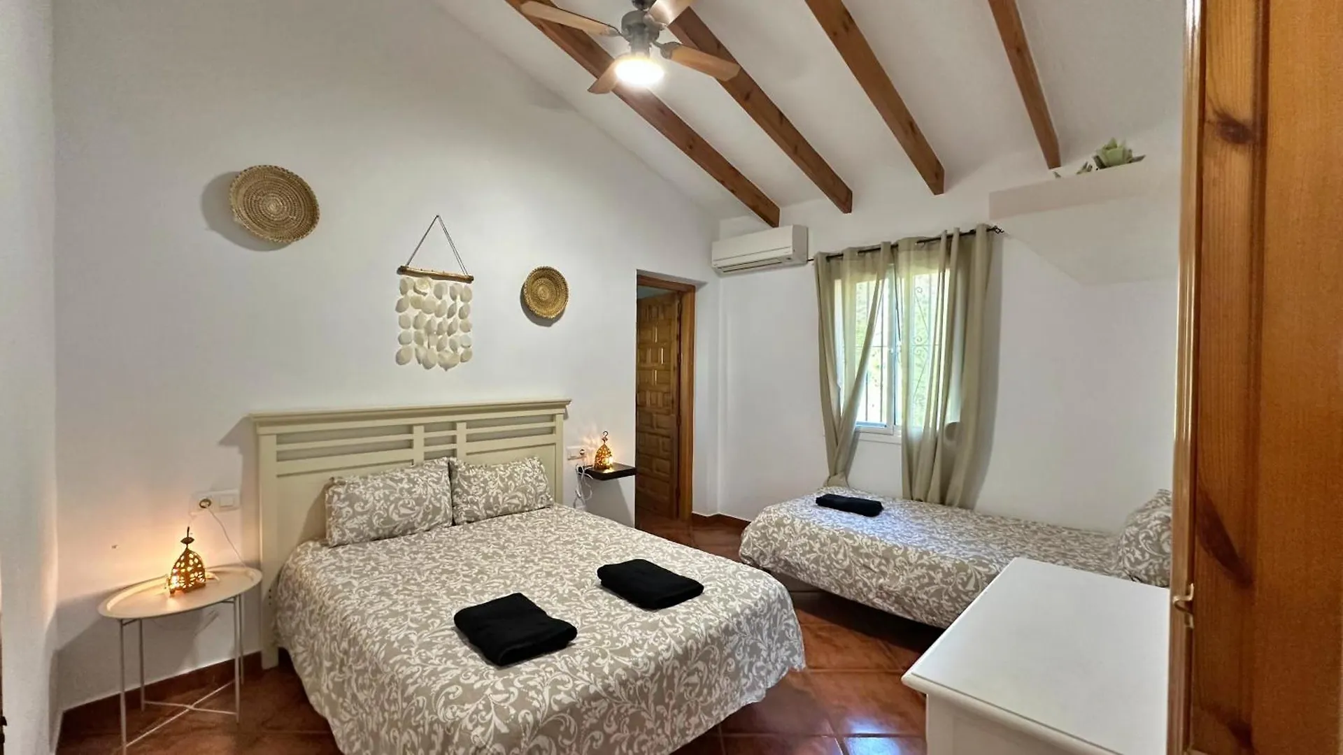 Villa Barbara Piscina Vallada Con Barbacoa By Andaraholidays Malaga
