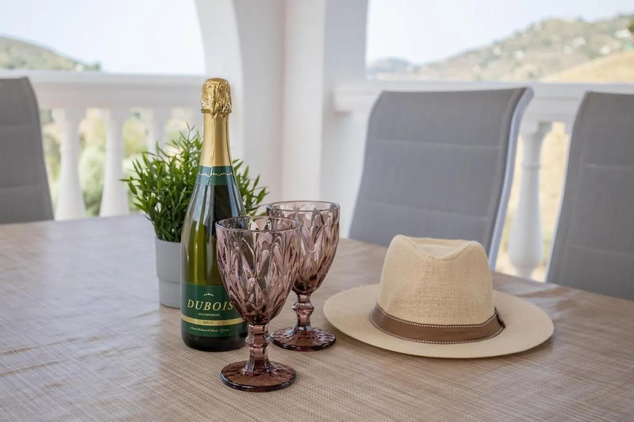 Villa Barbara Piscina Vallada Con Barbacoa By Andaraholidays マラガ 0*,  スペイン